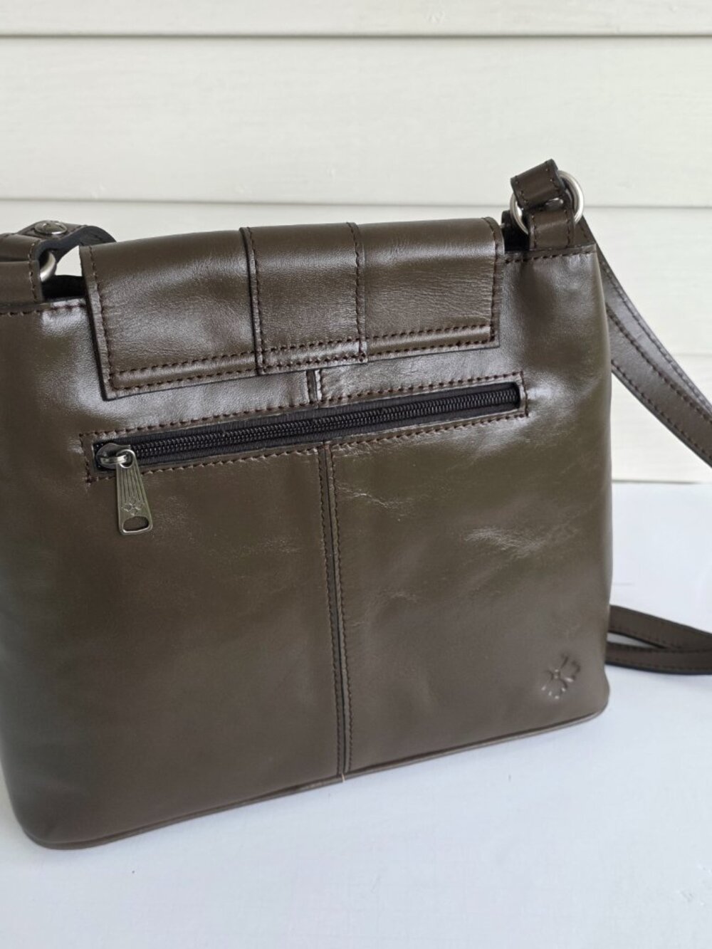 NWT Patricia Nash Larone shoulder bag mushroom brown - Picture 8 of 14